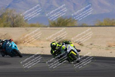 media/Dec-04-2022-CVMA (Sun) [[e38ca9e4fc]]/Race 9 Supersport Middleweight Shootout/